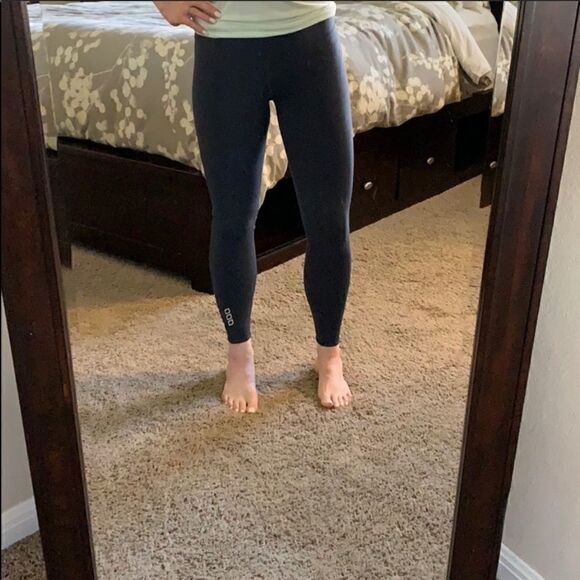 𝅺euc Lorna Jane leggings sz extra small in gray - Picture 1 of 5